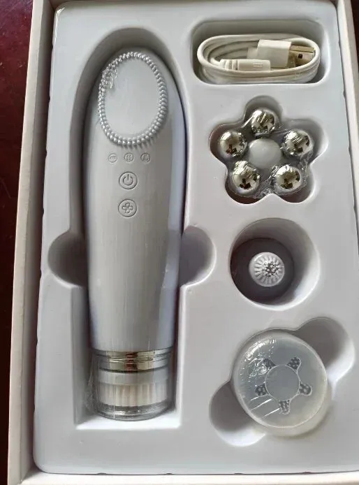 K-Beauty Multi-Sculptor!