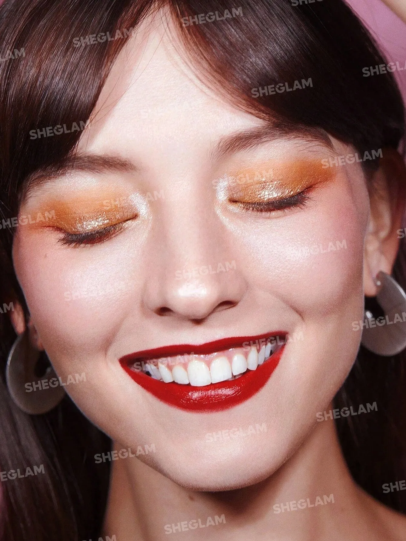 SHEGLAM Artistry Palette - 18 Clolor Metallic Matte Eyeshadow Palette