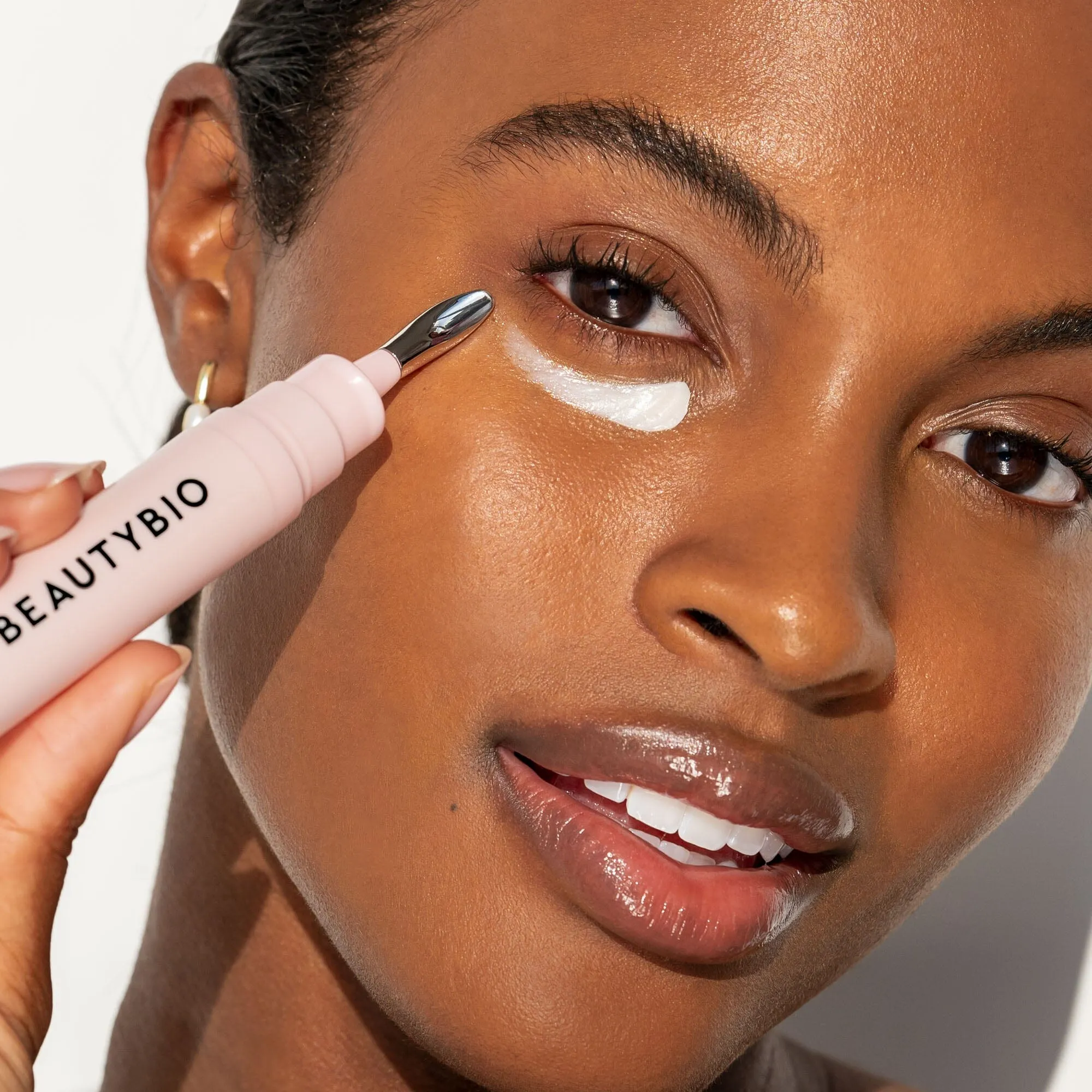 SHOWSTOPPING SKINCARE HEROES